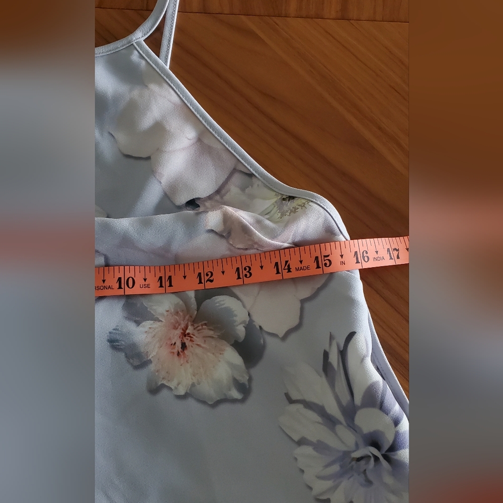 FINDERS KEEPERS Check The Rhyme muted Gray Floral Maxi side slits & pockets - Picture 8 of 8